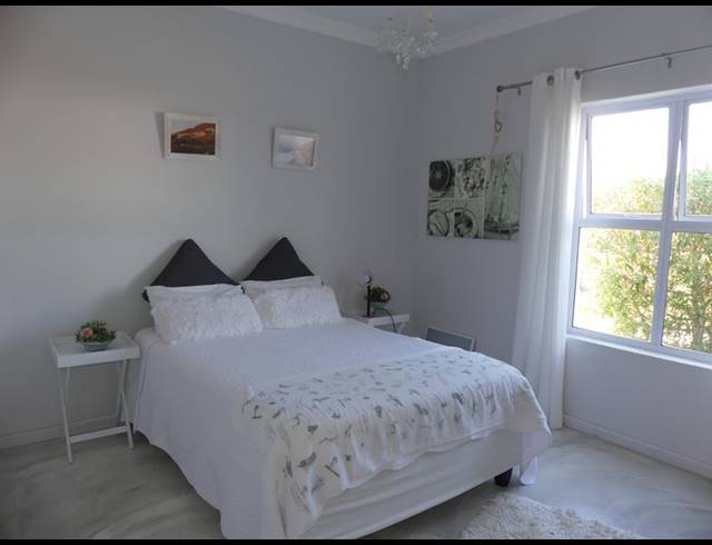 3 BEDROOM HOUSE FOR SALE IN SHELLEY POINT